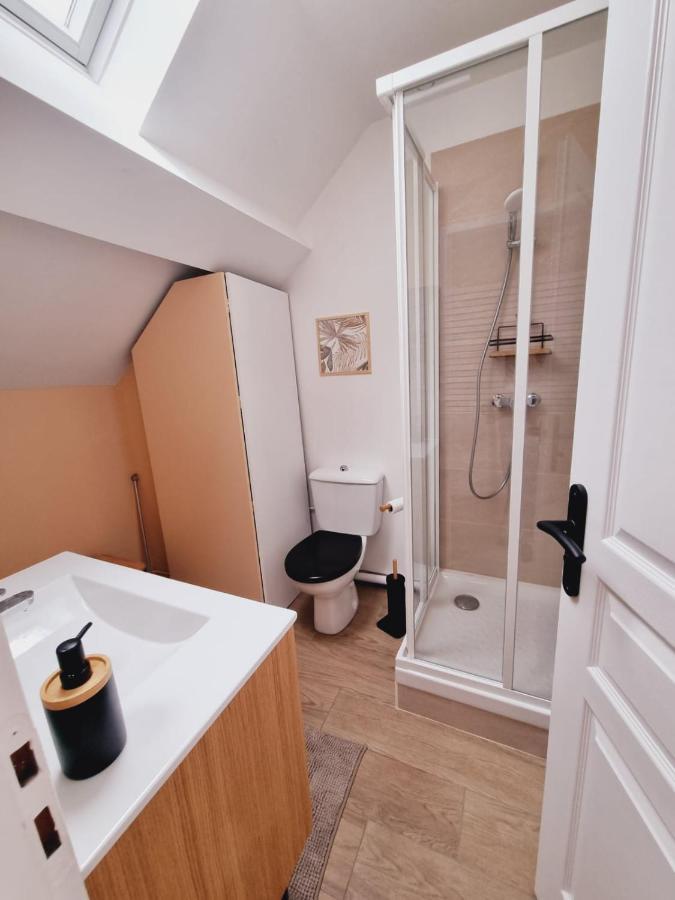Duplex Neuf Centre Ville Avec Parking Neauphle-le-Château Dış mekan fotoğraf